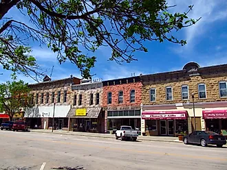 Main Street in Chadron, Nebraska. (Image credit Jasperdo via Flickr.com)